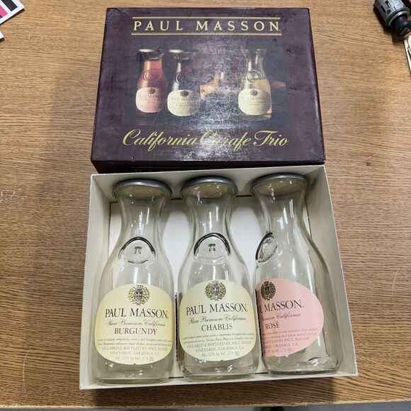 3 VTG Paul Mason California Carafe Since 1852 Glass Milk Bottle Wine Vase In Box - Picture 1 of 4